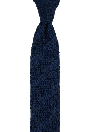 CROCHETED NAVY smalt slips