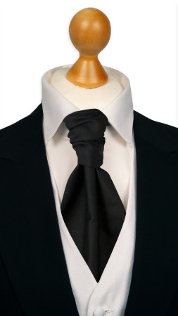 SOLID Black bunden kravat