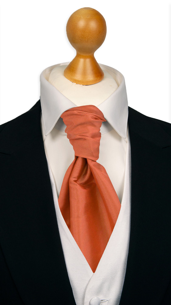 SOLID Dark peach bunden kravat